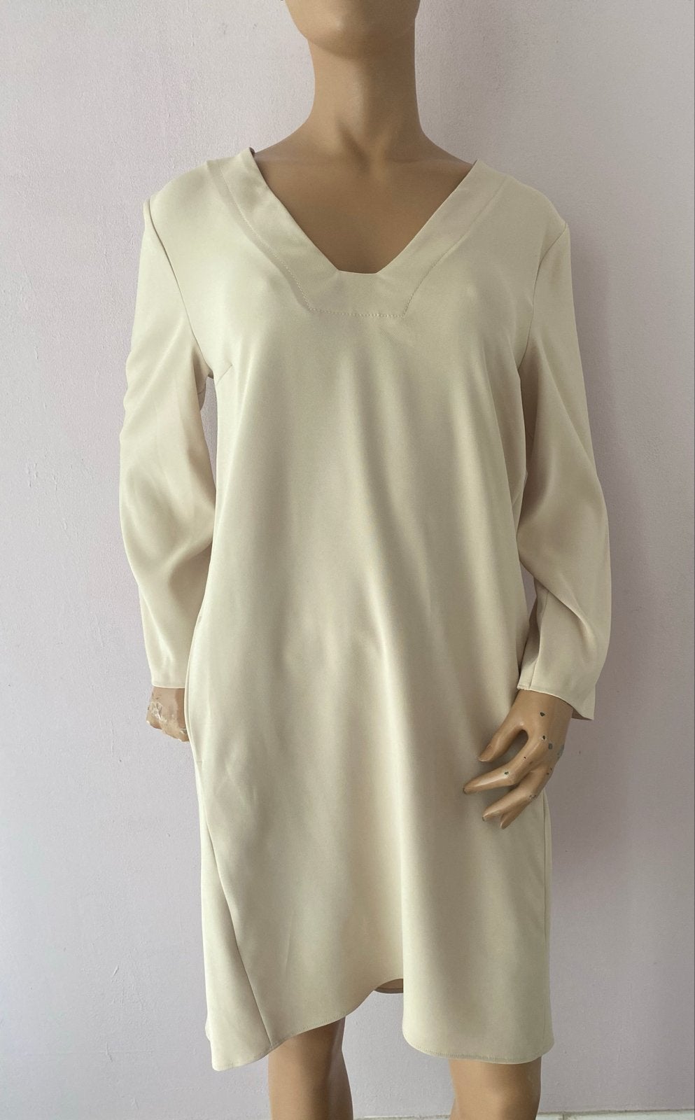 Vanilia Jurk Maat 42 Beige, Beige, Maat 42/44 (L), Ophalen of Verzenden, Zo goed als nieuw