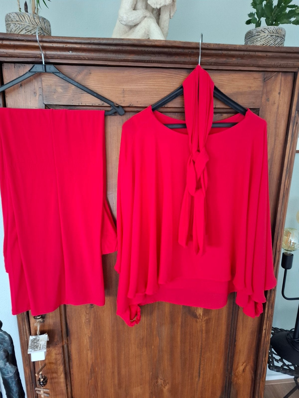 EEN PRACHTIG MOOI COMFORTABEL PAK 3-DELIG, Kleding | Dames, Gelegenheidskleding, Overige typen, Verzenden, Maat 42/44 (L), Zo goed als nieuw