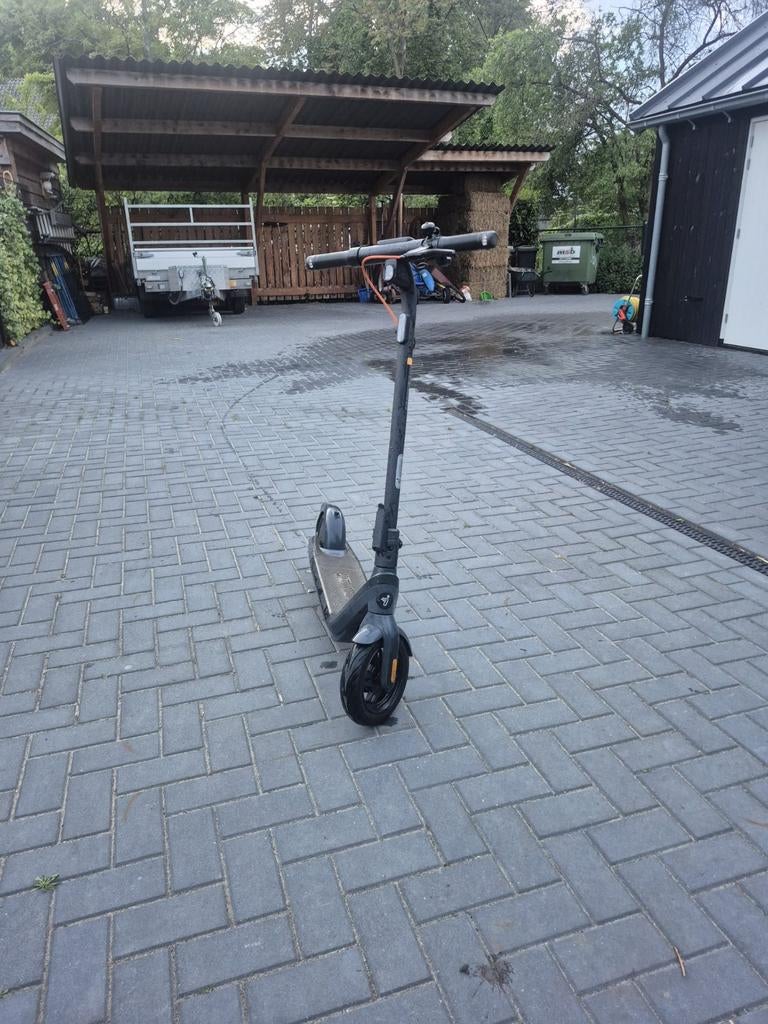 Ninebot E2 Pro elektrische step, Fietsen en Brommers, Steps, Ophalen of Verzenden, Gebruikt, Elektrische step (E-scooter), Ninebot