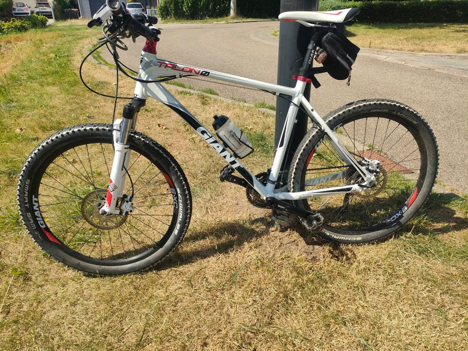Giant Talon 0 Mountainbike - Wit/Zwart, Fietsen en Brommers, Fietsen | Mountainbikes en ATB, Ophalen, Gebruikt, Giant