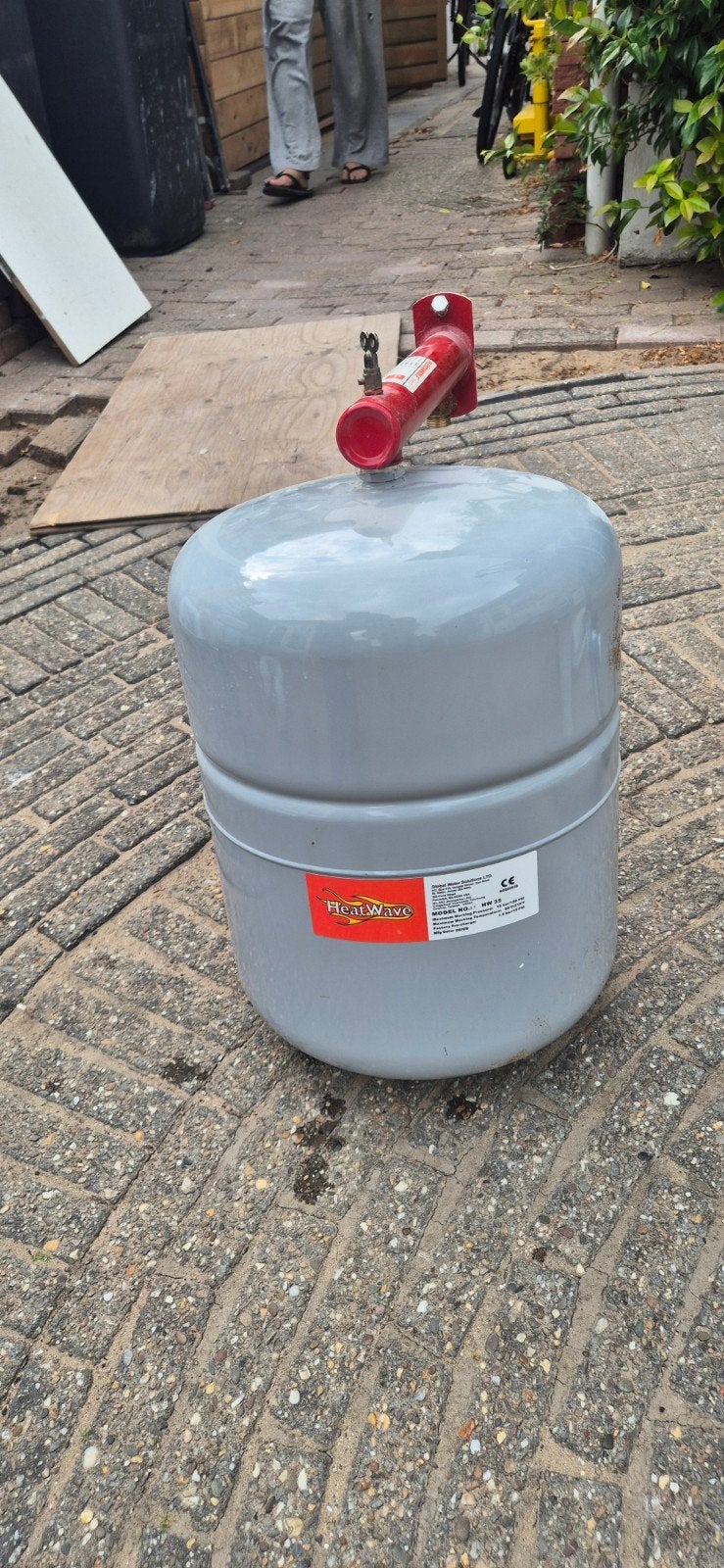 Heatwave 35L Expansievat - CV-installatie, Ophalen, 30 tot 80 cm, Gebruikt, Overige typen