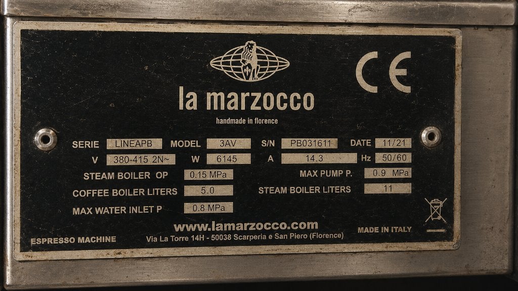 Foto 3 van Marzocco Linea PB (3 groepen) model 11/2021