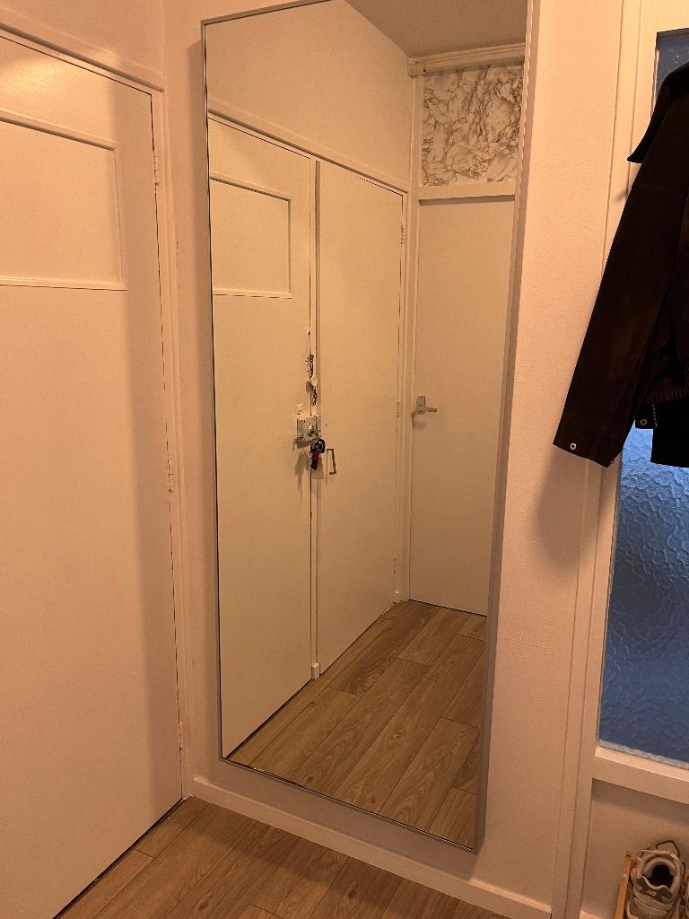 IKEA Spiegel Groot - HOVET, Huis en Inrichting, Ophalen, Zo goed als nieuw, 75 tot 100 cm, 150 tot 200 cm