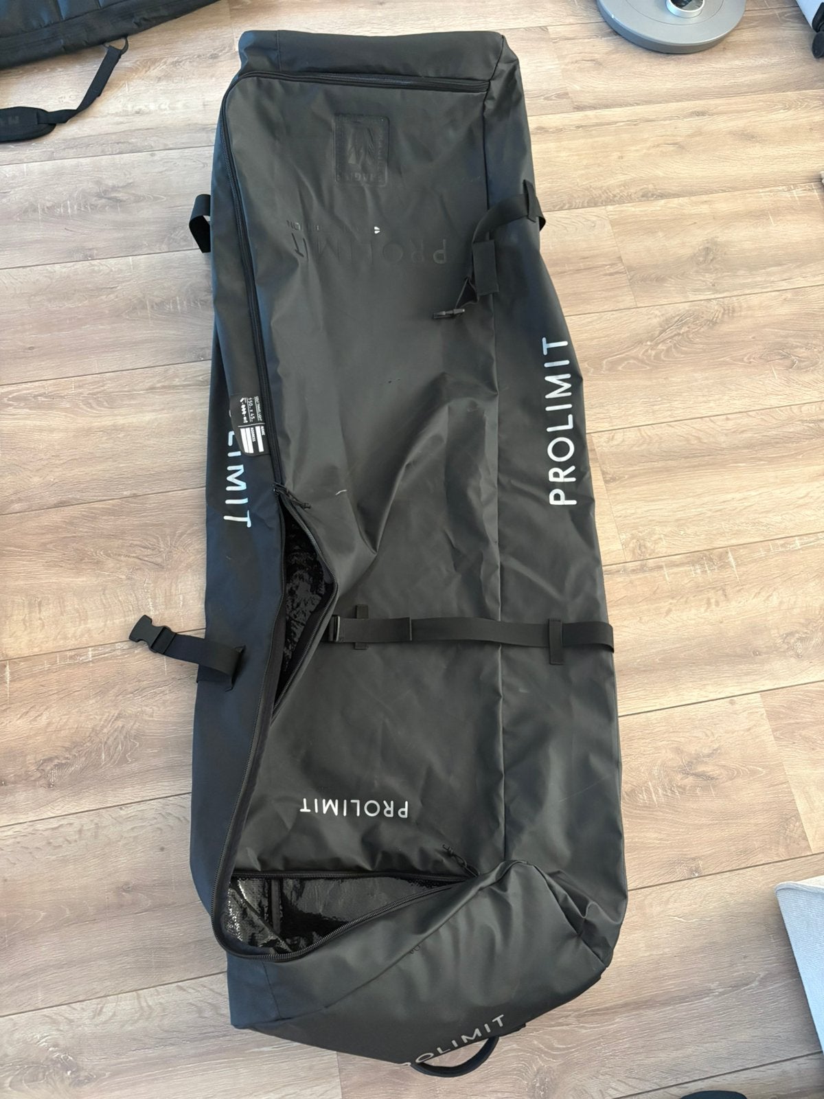Te huur | Prolimit board bag (met wielen) | Kitesurf, Ophalen, Twintip, Overige typen, Zo goed als nieuw