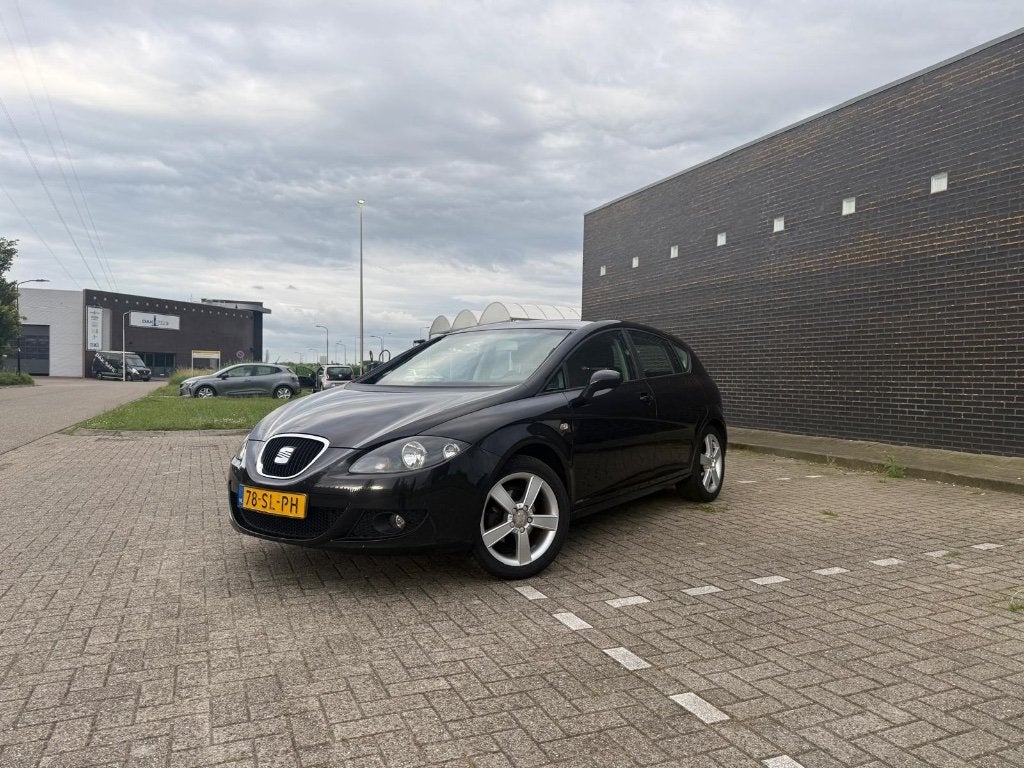 Seat Leon 1.6 75KW 2006 Zwart Clima | Apk 5-2027 | Cruise co, Auto's, Seat, Particulier, Leon, ABS, Airbags, Airconditioning, Boordcomputer