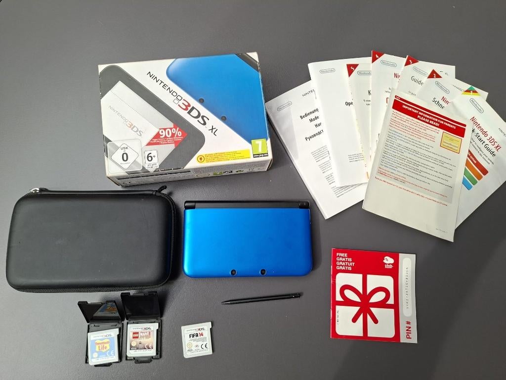 nintendo 3ds XL, met doos, documenten, 4G memory, hoes, Spelcomputers en Games, Spelcomputers | Nintendo DS, Overige modellen