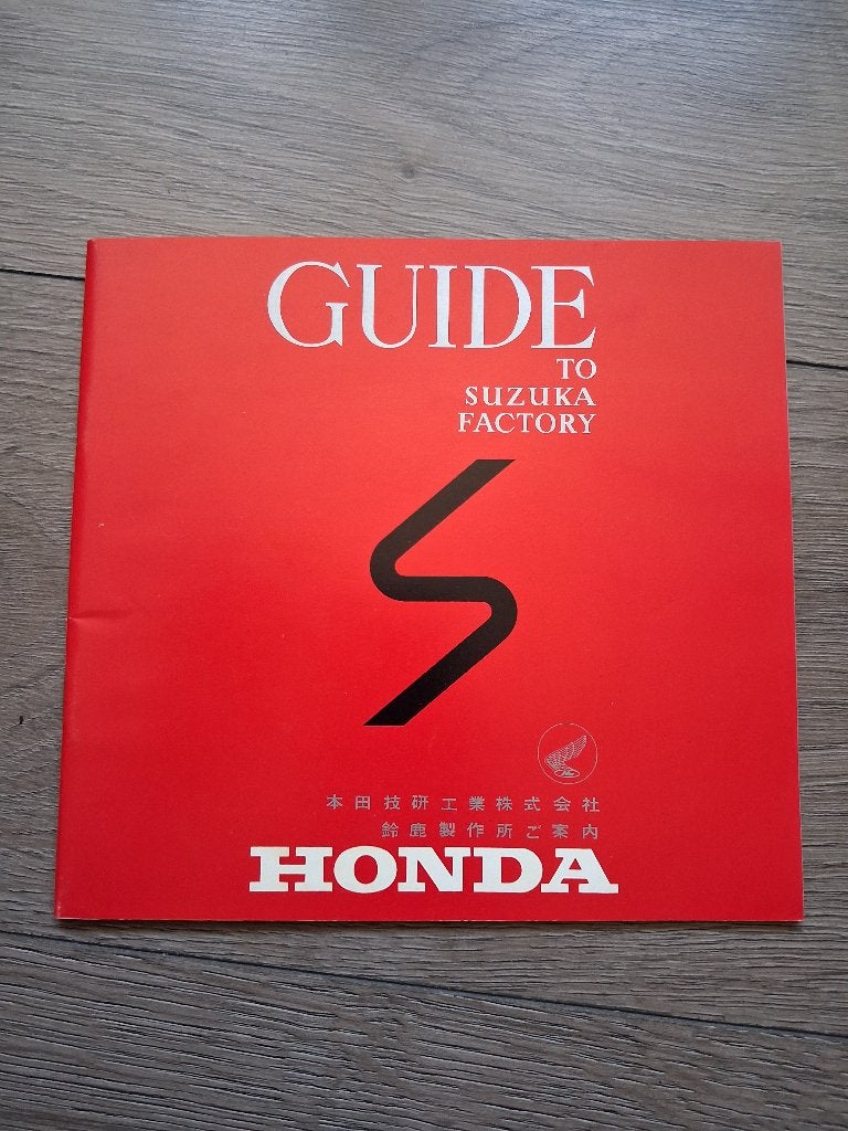 HONDA Guide to Suzuka factory 1964 folder boekje S600 C100, Ophalen of Verzenden, Zo goed als nieuw, Honda