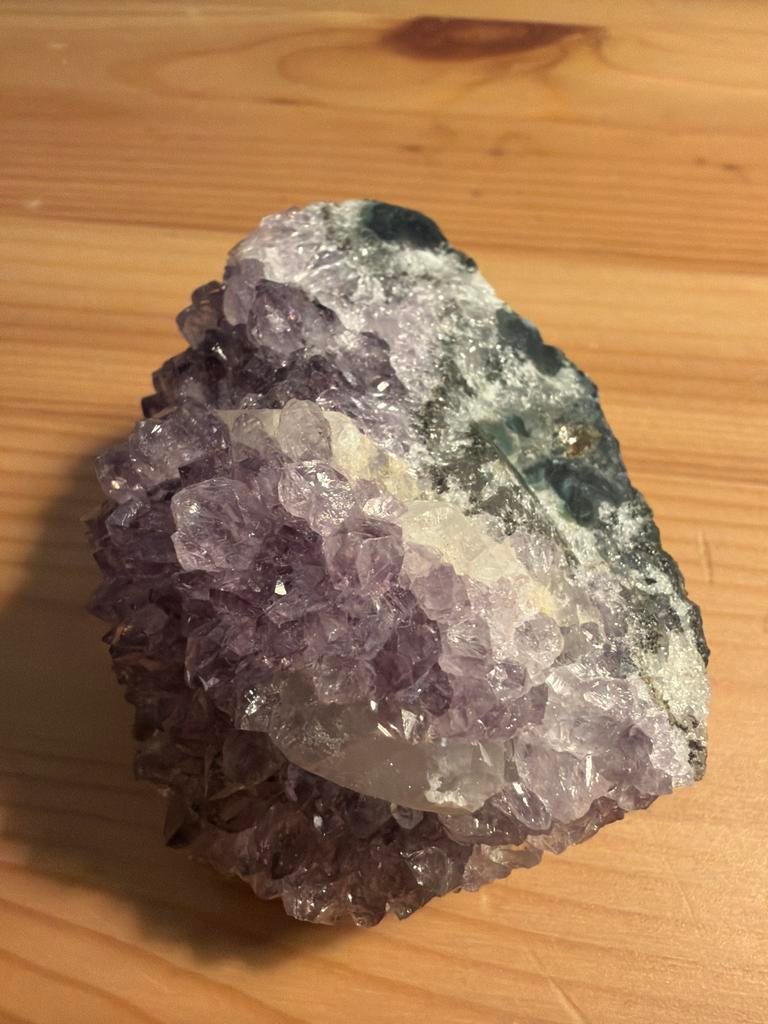 Prachtige Amethist Geode - Natuurlijke Kristal, Ophalen of Verzenden, Zo goed als nieuw