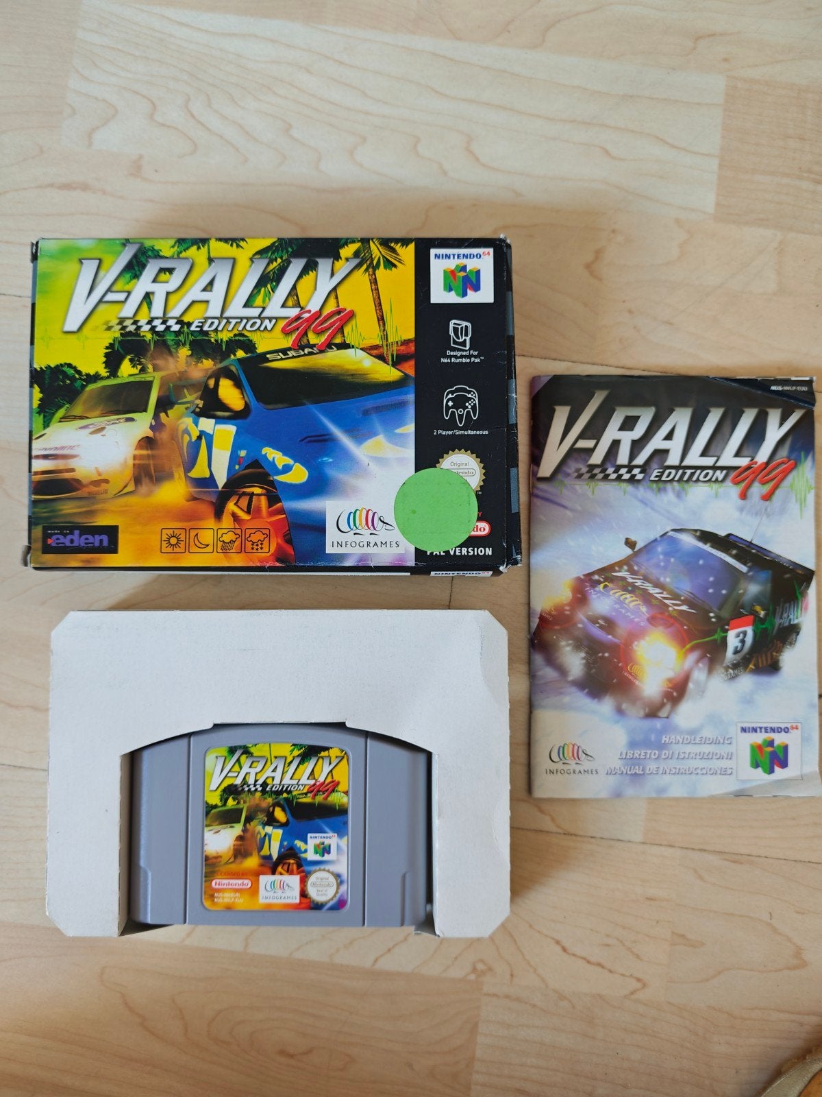 v-rally 64 Nintendo 64 compleet met doos, Ophalen of Verzenden, Zo goed als nieuw, Racen en Vliegen, Vanaf 3 jaar