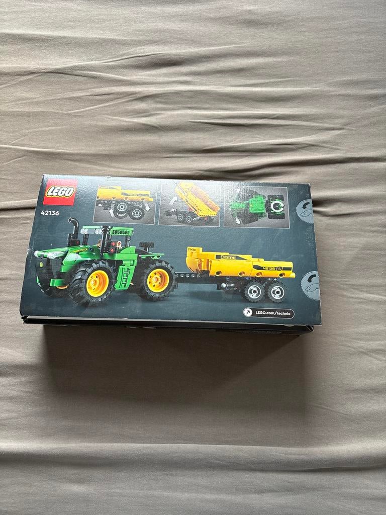 LEGO Technic John Deere 9620R 4WD Tractor (42136), Lego, Ophalen of Verzenden, Zo goed als nieuw, Complete set