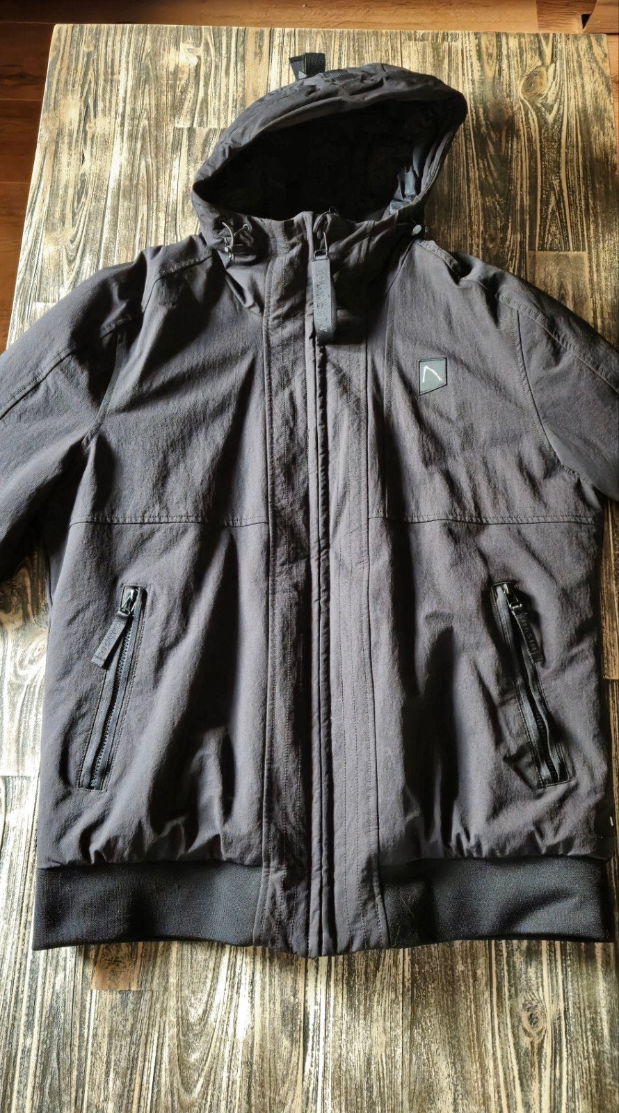 Zwarte Heren Winterjas Chasin mt XL(z.g.a.n), Kleding | Heren, Jassen | Winter, Ophalen of Verzenden, Zo goed als nieuw, Maat 56/58 (XL)