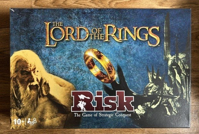THE LORD OF THE RINGS RISK - ENGELS, Ophalen of Verzenden, Zo goed als nieuw, Drie of vier spelers, Hasbro
