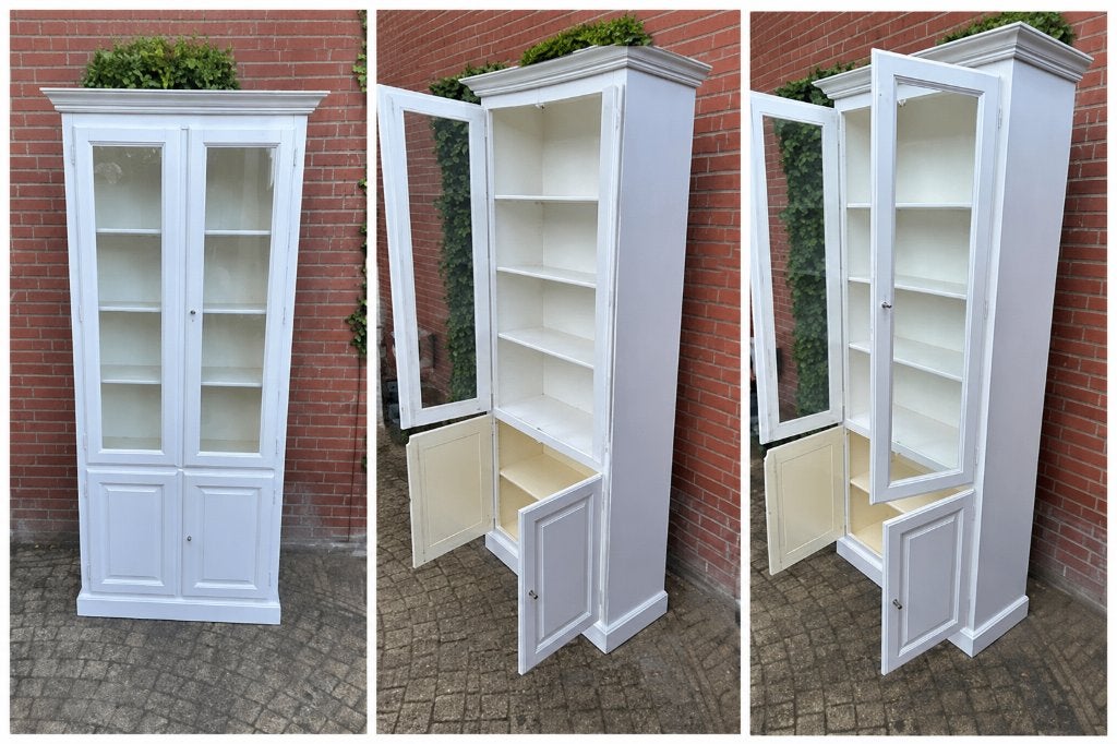 Landelijke witte vitrinekast met glasdeuren, Met deur(en), Nieuw, 150 tot 200 cm, 25 tot 50 cm