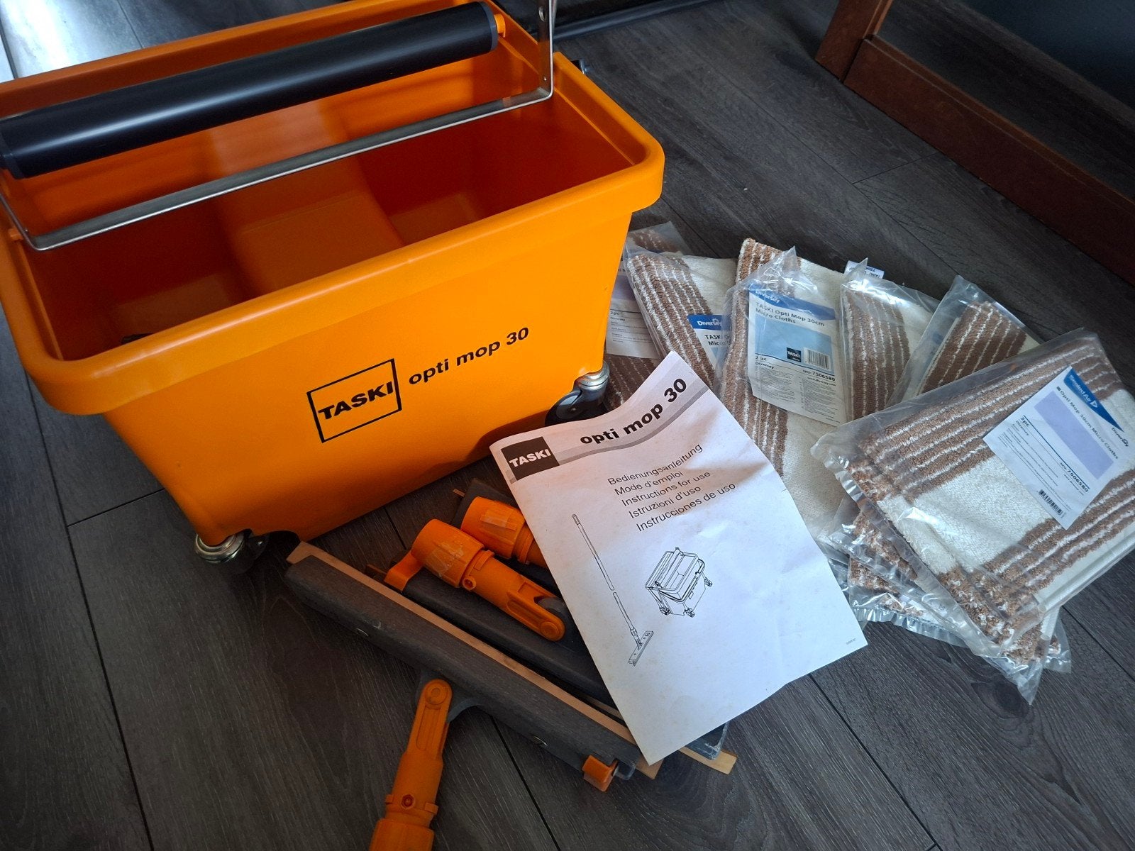 Taski 30 schoonmaak set ( nieuw), Ophalen, Mop of Dweil