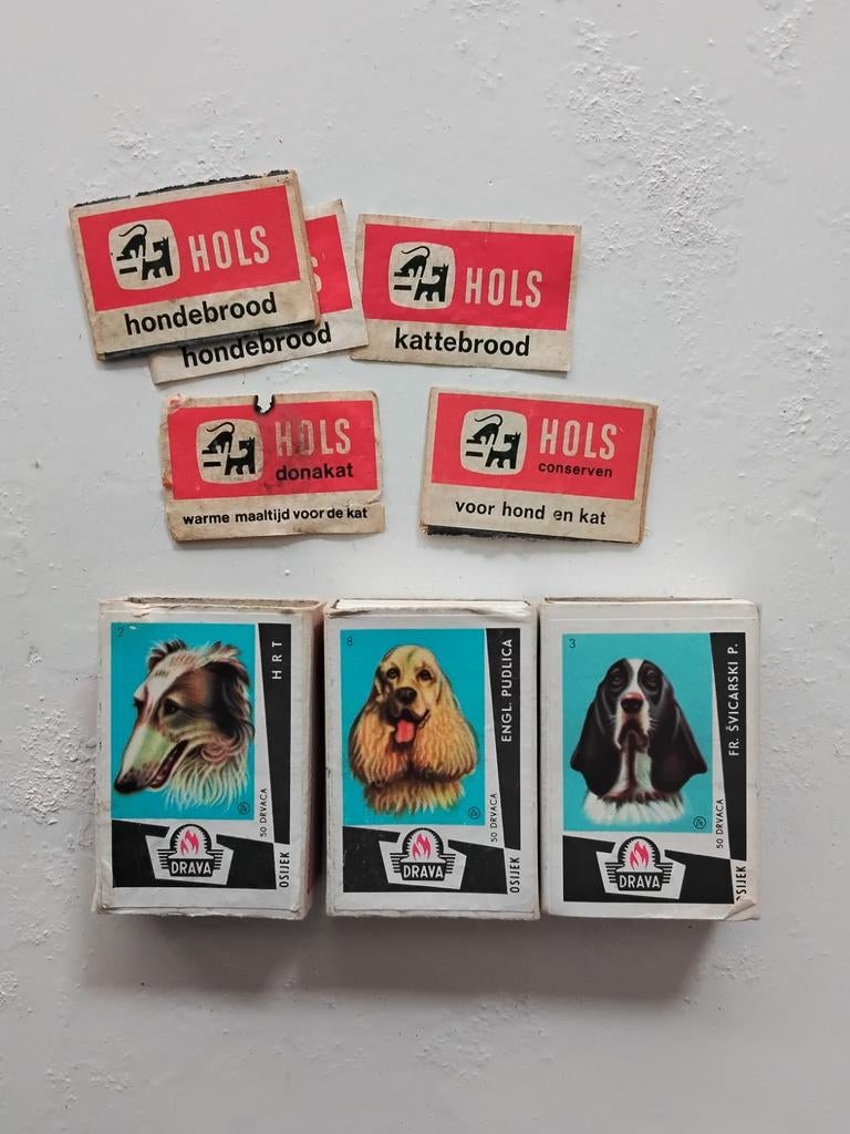Oude lucifermerken honden, Ophalen of Verzenden, Gebruikt, Asbak
