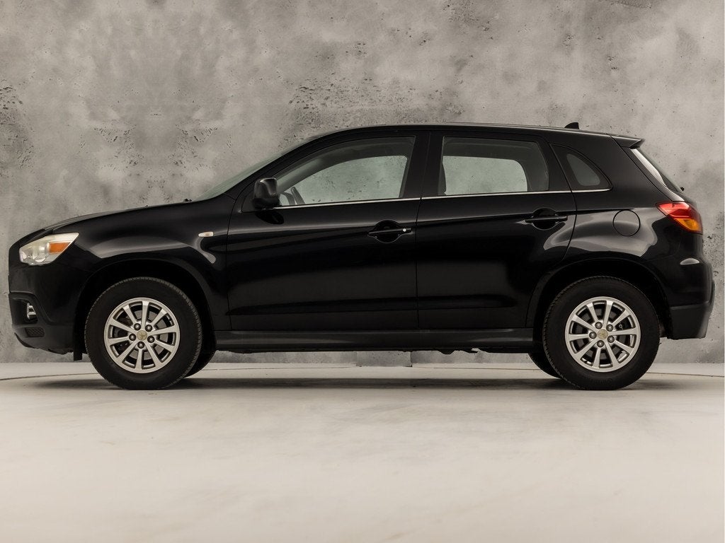 Mitsubishi ASX 1.6 Intro Edition ClearTec (NAVIGATIE, CLIMAT, Auto's, Voorwielaandrijving, Stof, Gebruikt, Zwart