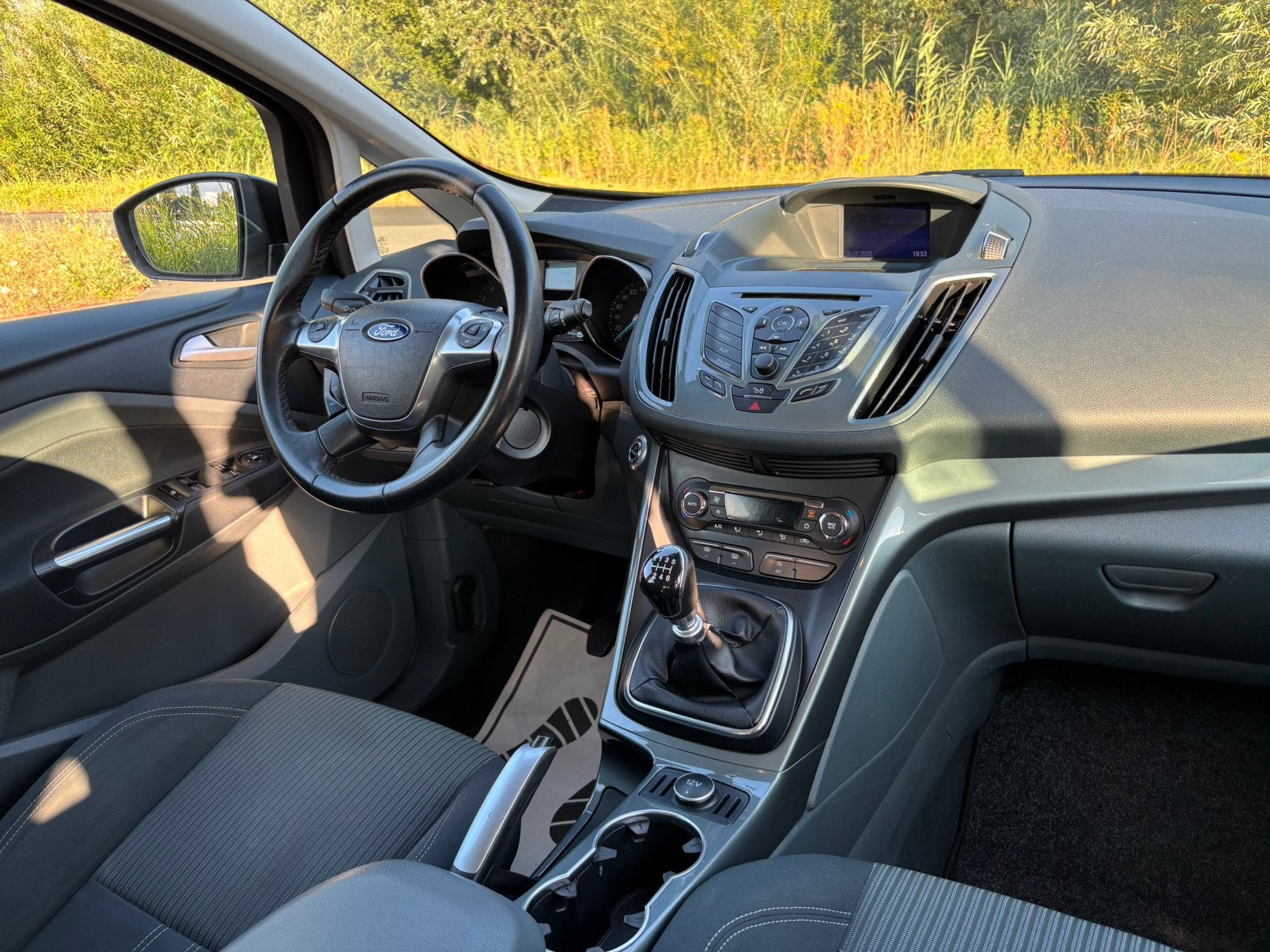 Ford C-Max 1.0 Titanium / DB riem vv/ Trekhaak / Navi / NAP!, Auto's, Voorwielaandrijving, 125 pk, Zwart, Origineel Nederlands