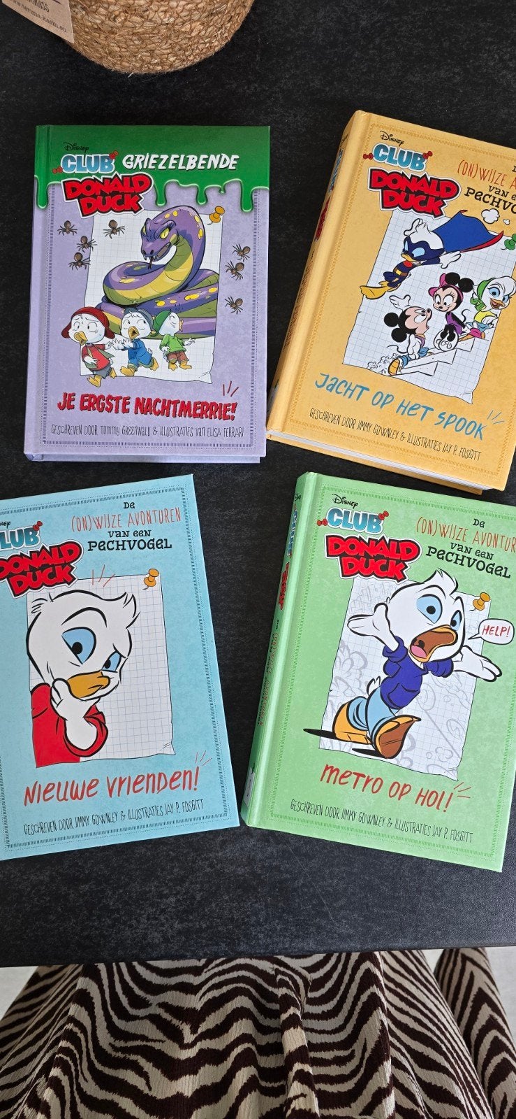 Disney Club Donald Duck Boeken -  4 stuks, Ophalen of Verzenden, Zo goed als nieuw, Jimmy Gownley, Tommy Greenwald, Fictie