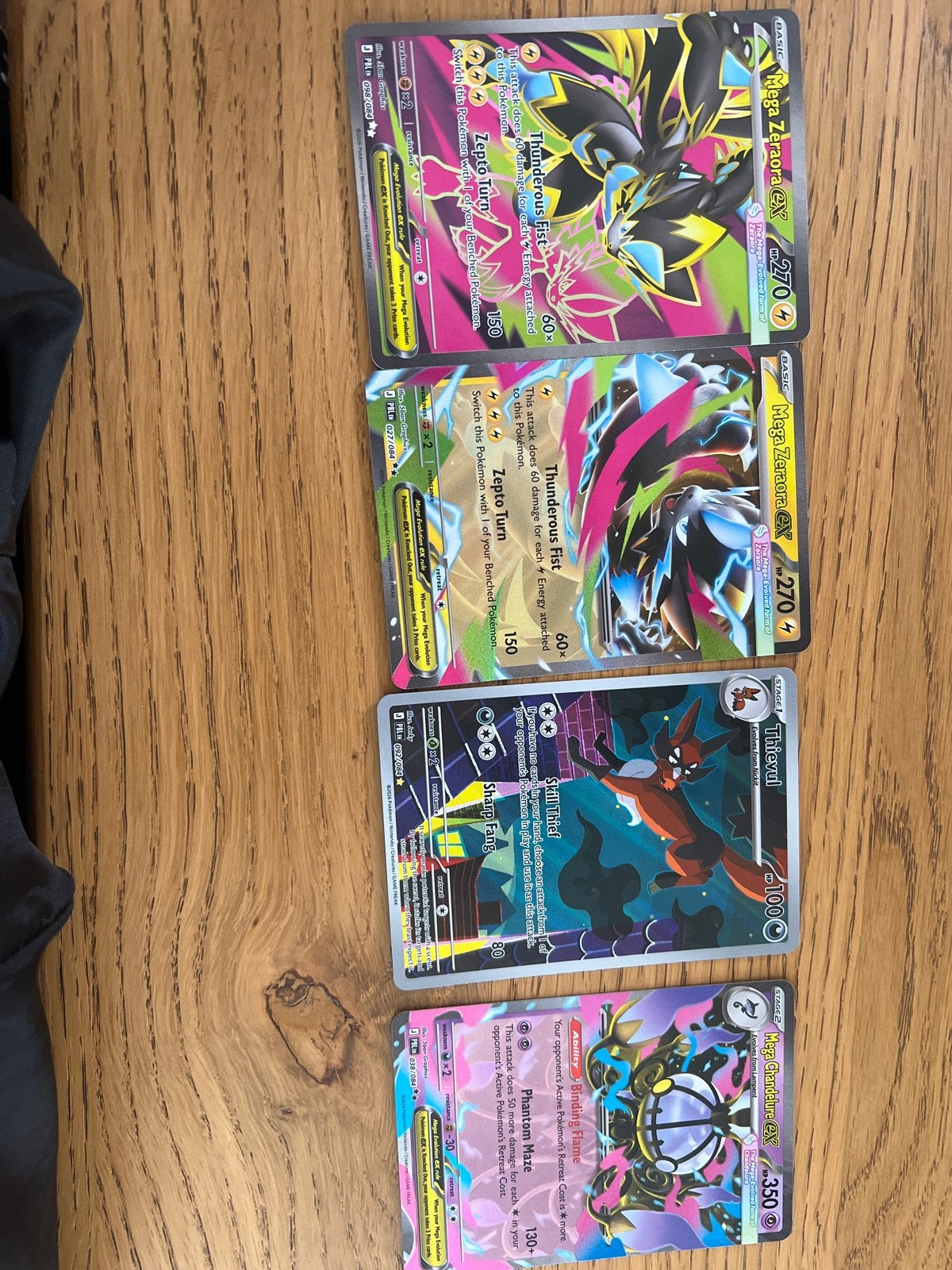 Pokémon Kaarten: Mega Zeraora EX, Mega Yveltal EX, Thievul,, Ophalen of Verzenden, Gebruikt, Meerdere kaarten