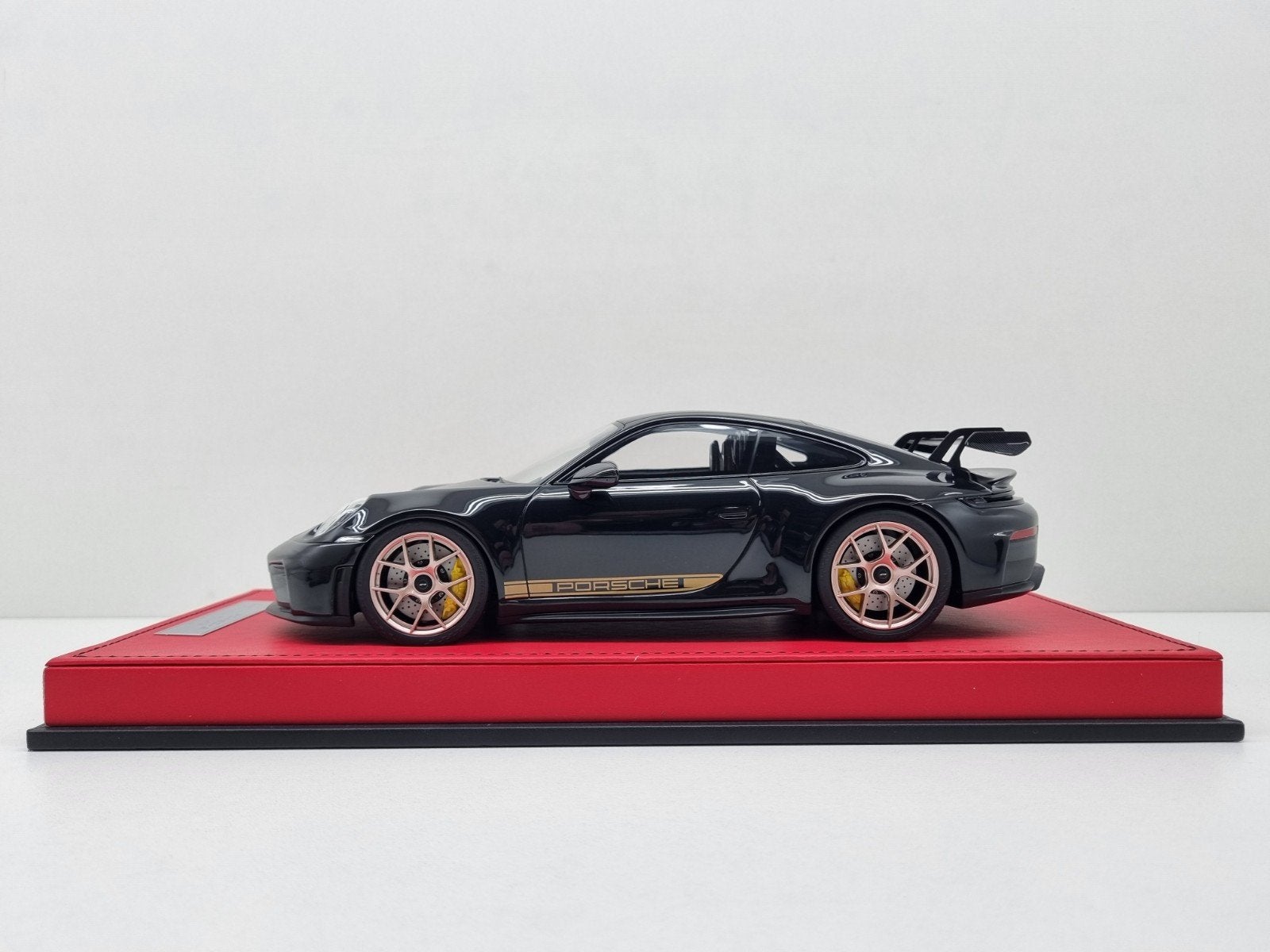 Ivy Merit
Porsche 911 (992) GT3 1/20 1:18 Nieuw, Hobby en Vrije tijd, Modelauto's | 1:18, Ophalen of Verzenden, Nieuw, Auto