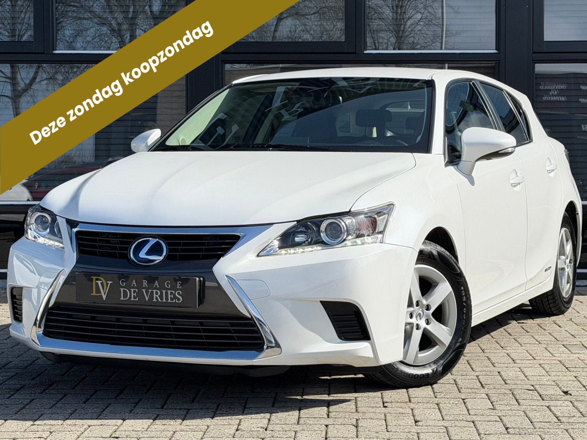 Lexus CT 200h Luxury Line Parelmoerwit Orig NL NAP Garantie, 136 pk, Gebruikt, Zwart, 4 cilinders