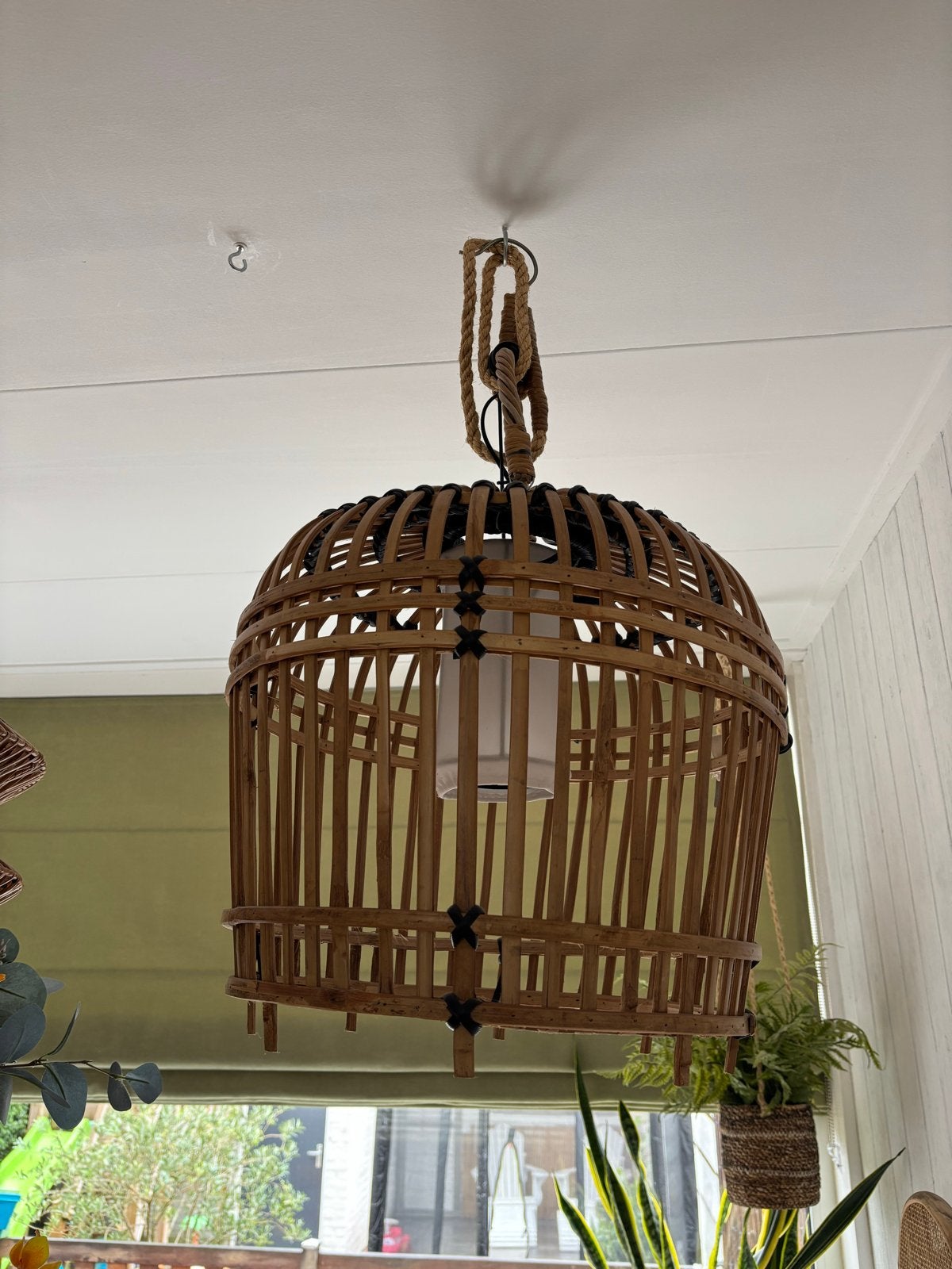 Rivièra Maison Rotan Hanglamp - 50cm breed, 40cm hoog, Ophalen of Verzenden, Zo goed als nieuw, Natuurlijk materiaal, E27 (groot)