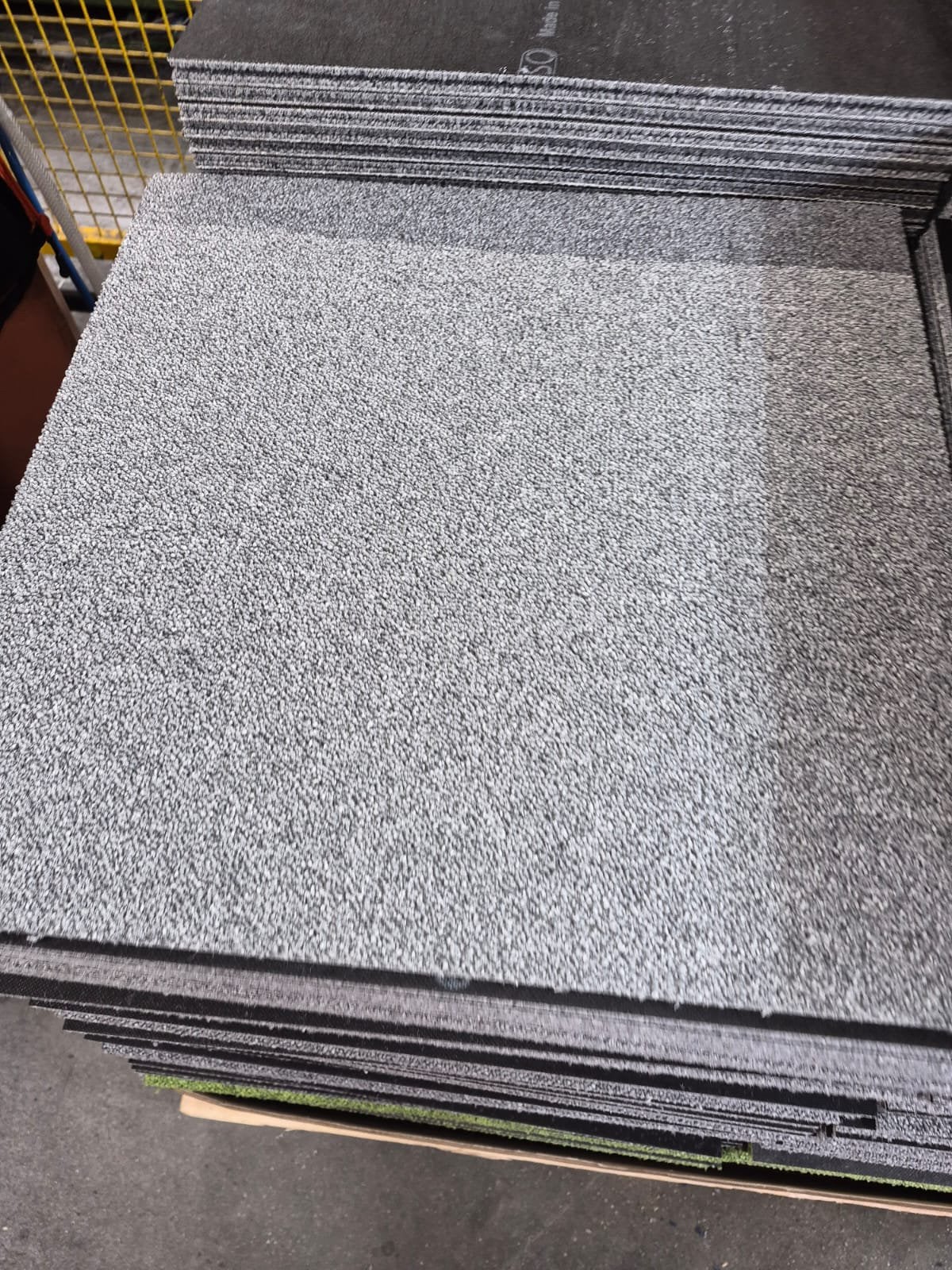 Tapijt tegels, Ophalen, Vierkant, 50 tot 100 cm, Grijs