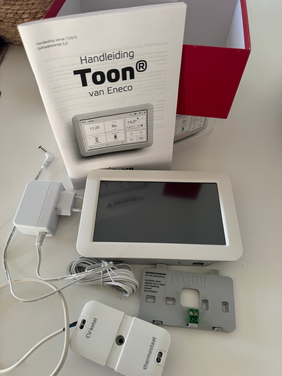 Complete Eneco Toon 1 slimme thermostaat set, Verzenden, Slimme thermostaat, Zo goed als nieuw