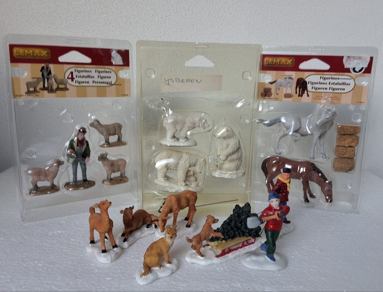 Lemax Figurensets: Schapen, Paarden en Winterscènes, Diversen, Ophalen of Verzenden, Zo goed als nieuw