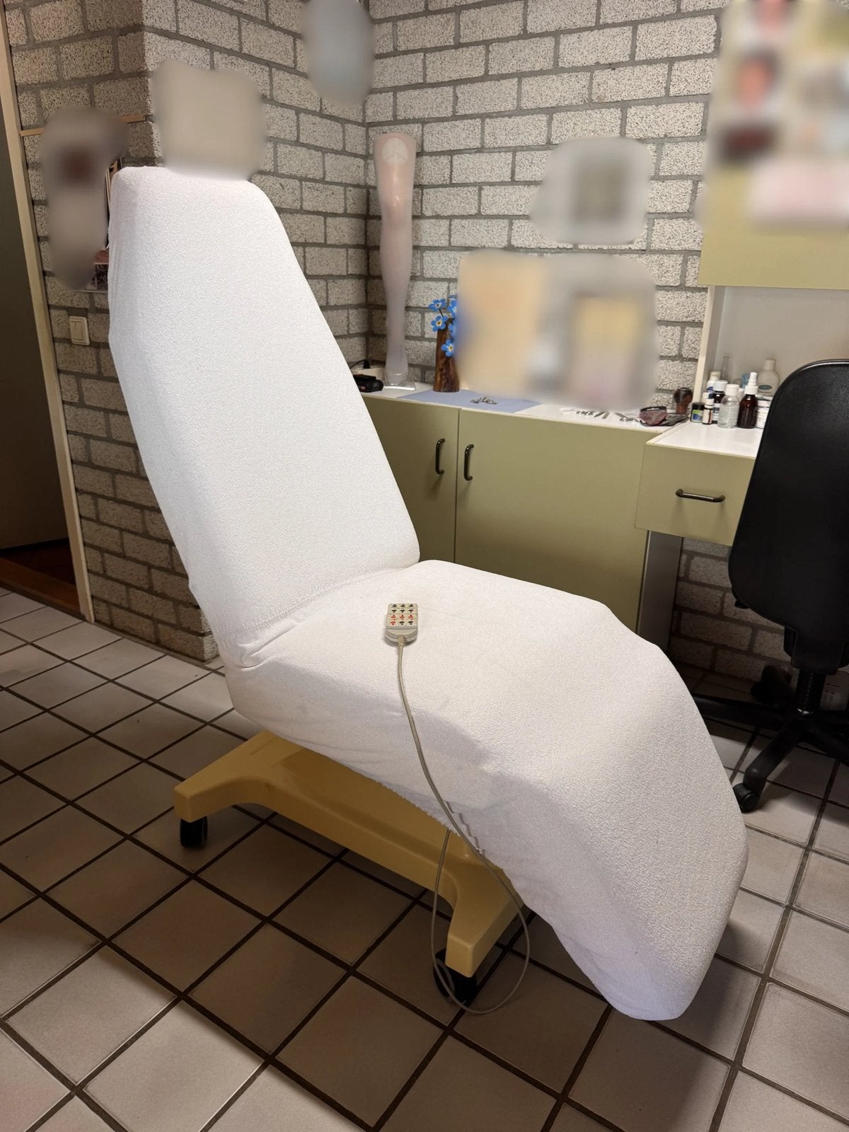 Pedicurestoel / Behandelstoel, Sport en Fitness, Massageproducten, Ophalen, Gebruikt, Massagetafel