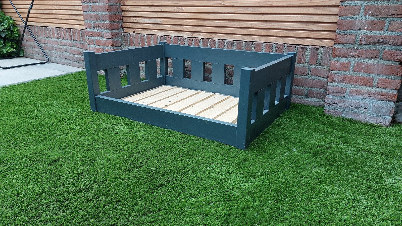 Houten hondenmand, Ophalen, Zo goed als nieuw, Overige