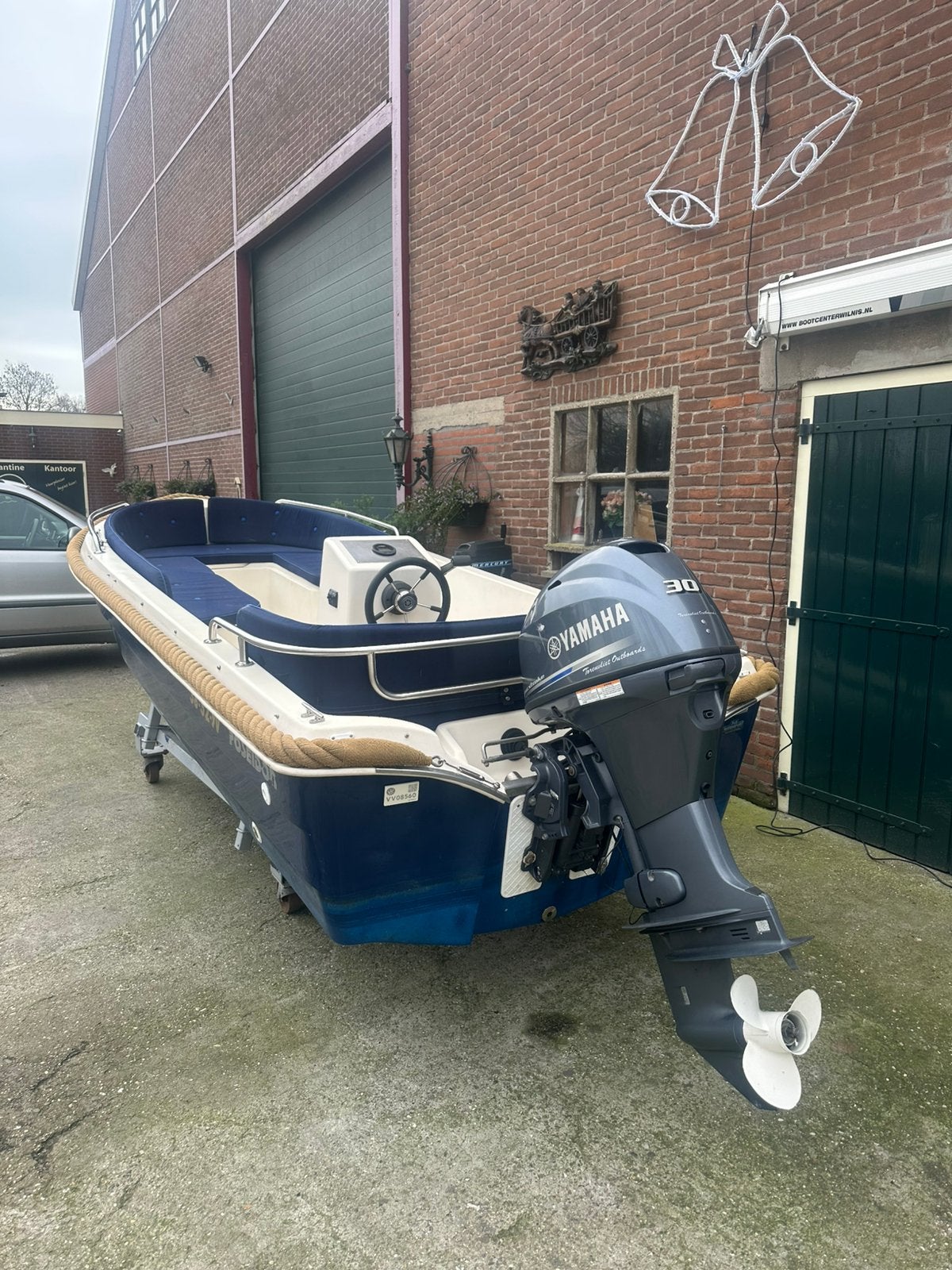 Poseidon 470 sloep 30 pk Yamaha met powertrim, Watersport en Boten, Ophalen, Zo goed als nieuw, Buitenboordmotor, Polyester