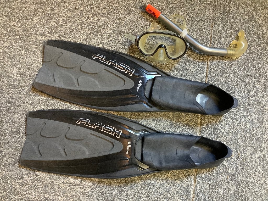 Snorkelset maat 42-43 incl. Stevige schoudertas, Ophalen of Verzenden, Gebruikt, Snorkelset