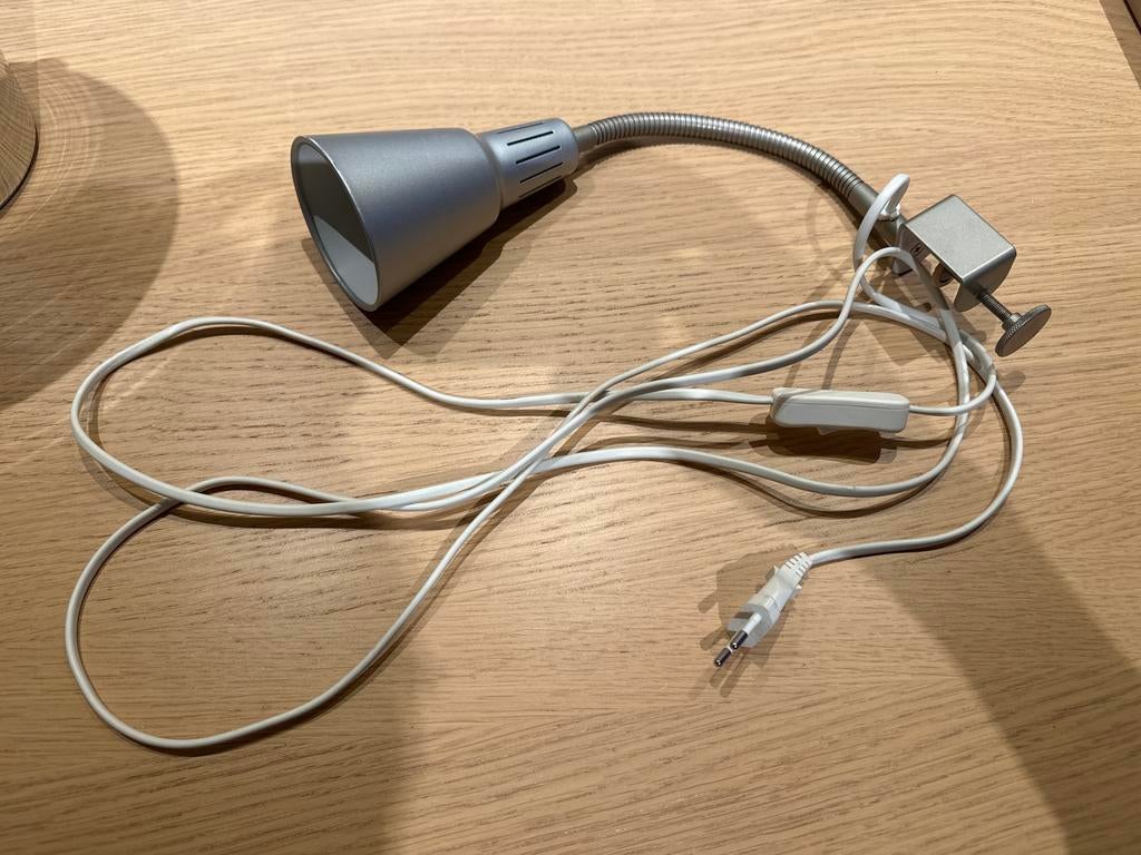 IKEA Grijskleurige klemlamp met flexibele arm, Ophalen of Verzenden, Gebruikt
