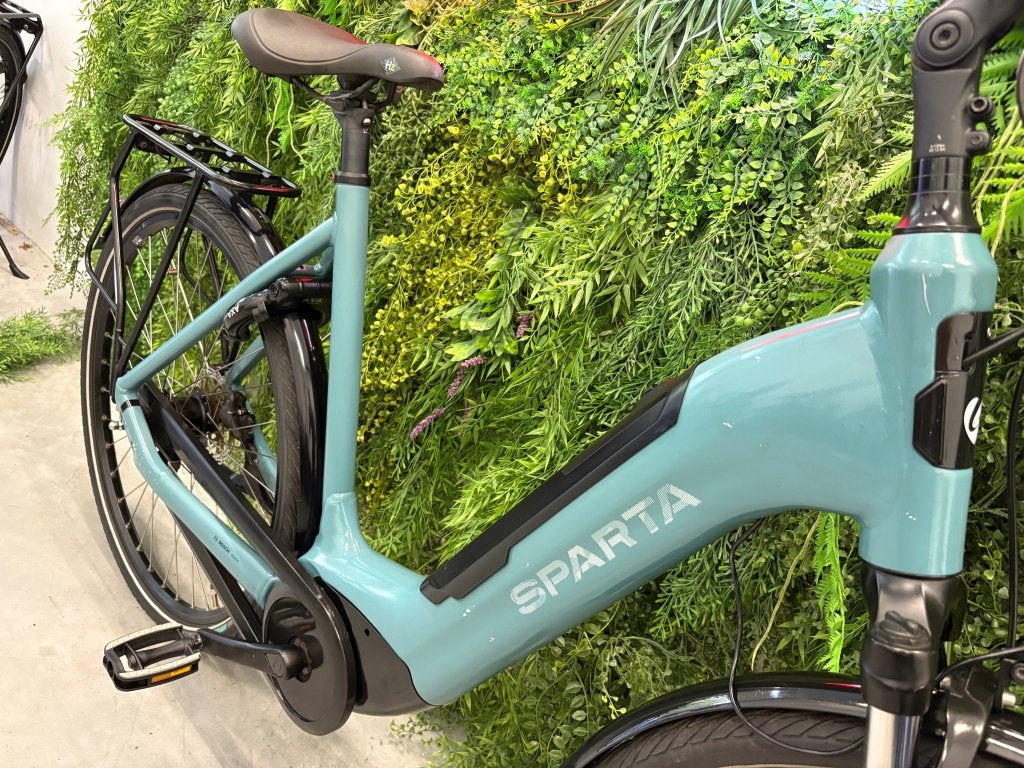 Sparta C-Grid | Bosch Active Plus | 400Wh | 56cm | 5800km, Sparta, Info@accell-group.com, 50 km per accu of meer, 55 tot 59 cm