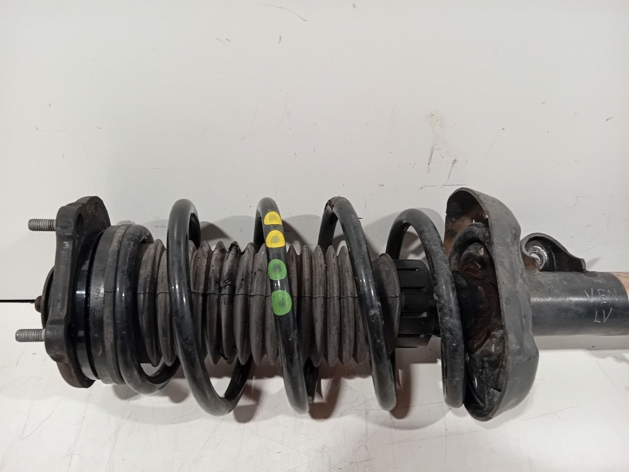 Veerpoot links voor Opel Combo, Onderdelen@venauto.nl, Van der Ven Autorecycling B.V., Gebruikt, Ettenseweg 76, 4706 PB Roosendaal, The Netherlands
