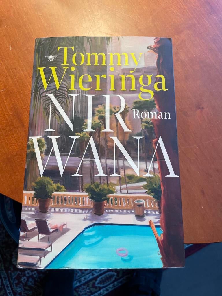 Nirwana - Tommy Wieringa, Boeken, Romans, Gelezen, Nederland, Ophalen of Verzenden