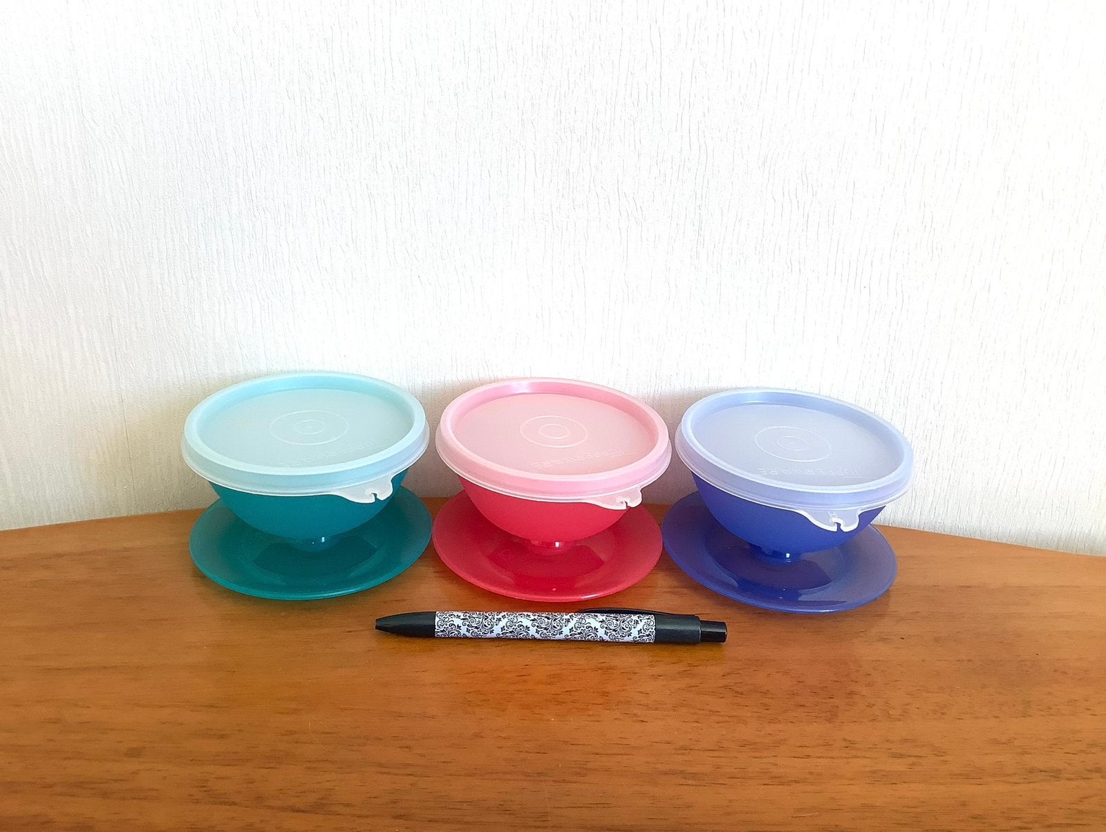 Tupperware 3 IJscoupes Dessertschaaltjes 150 ml. €2,25 p.st., Ophalen of Verzenden, Zo goed als nieuw