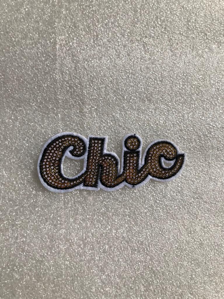 Applicatie - CHIC - 3,5 x 9,5 cm - 1 € per stuk, Ophalen of Verzenden, Zo goed als nieuw, Applicatie