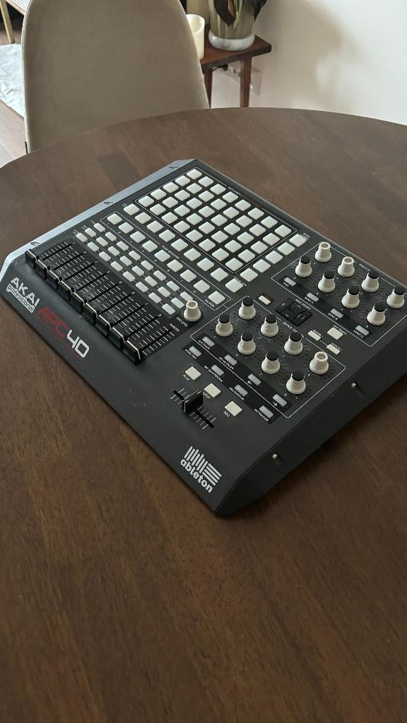 Akai APC40 Midi Controller, Muziek en Instrumenten, Ophalen, Gebruikt