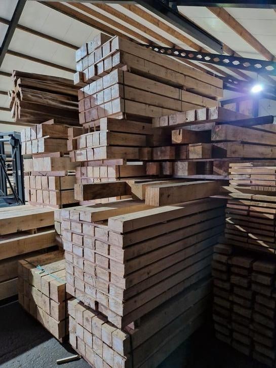 Eiken palen en balken, Doe-het-zelf en Verbouw, Hout en Planken, Ophalen of Verzenden, Nieuw, Eiken