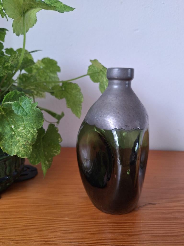 Art deco groene fles/karaf met tinnen hals en kurk, Ophalen of Verzenden