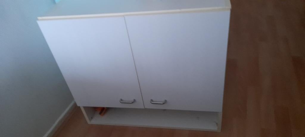 Hangkast in goede staat, Met deur(en), Zo goed als nieuw, Minder dan 100 cm, Modern
