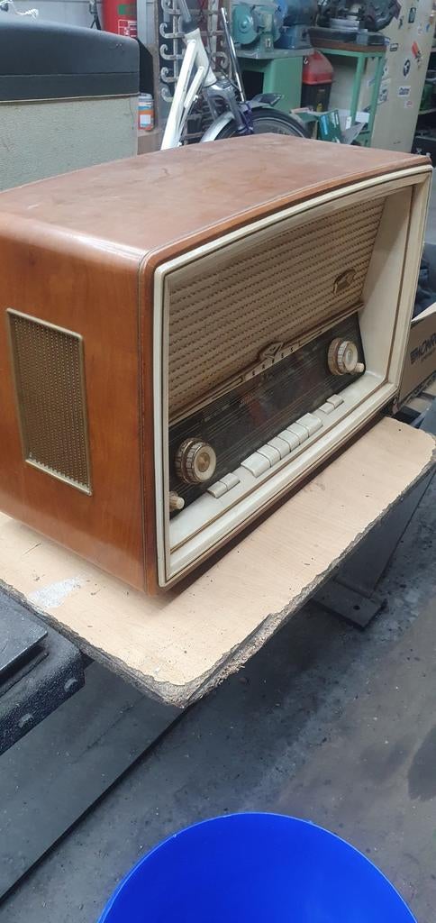 Oude wetse radio rond 1954, Antiek en Kunst, Antiek | Tv's en Audio, Ophalen