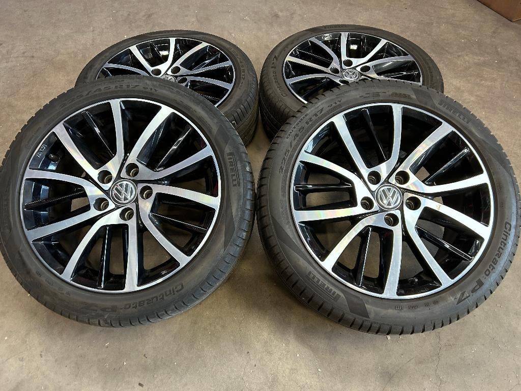 17 inch Volkswagen Golf 7 Blade velgen + zomerbanden, Gebruikt, Banden en Velgen, 17 inch, Ophalen of Verzenden