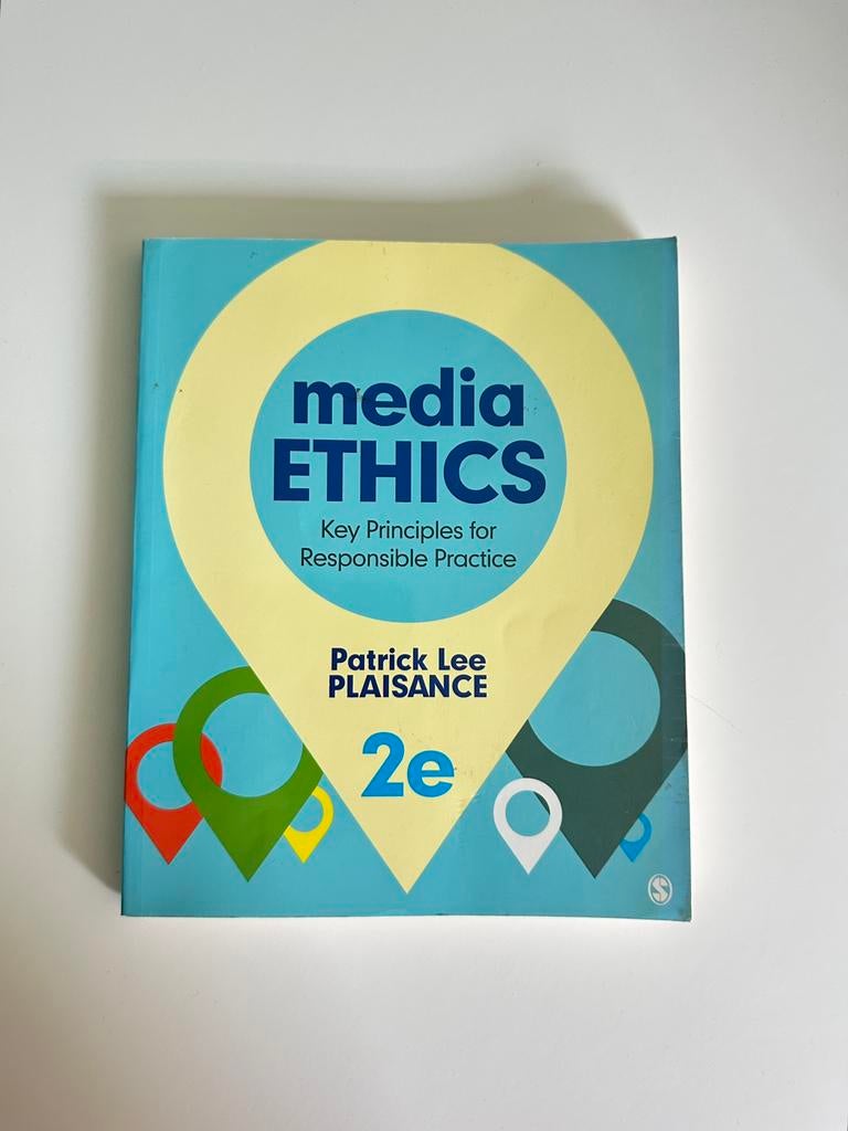 Media Ethics boek, Ophalen of Verzenden, Zo goed als nieuw, Niet van toepassing