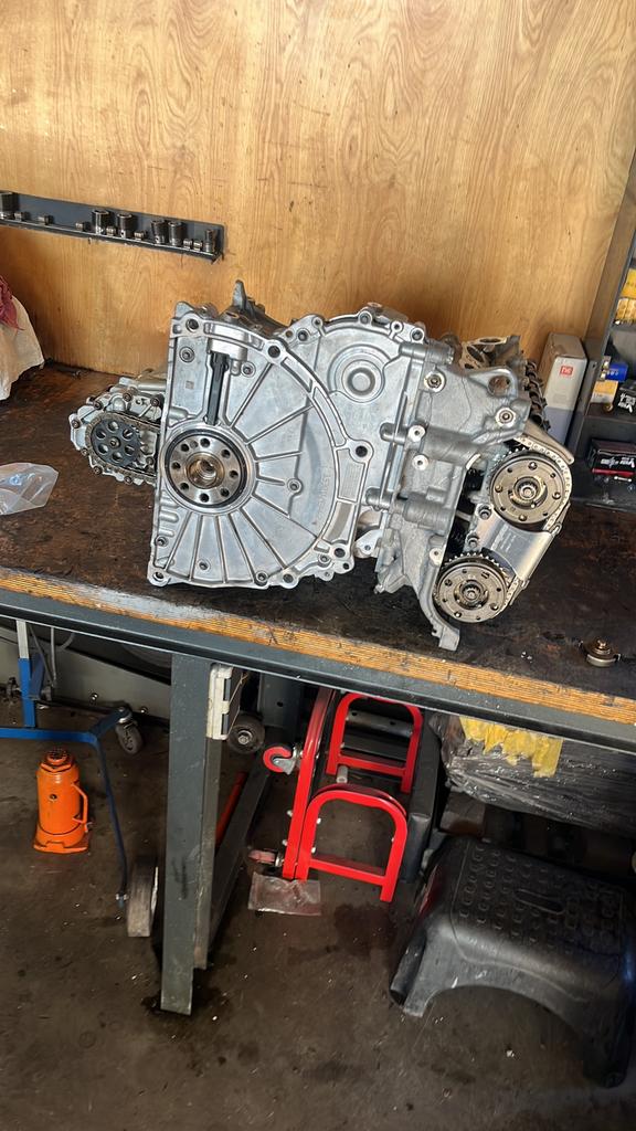 BMW B38 B38B15A motor 3 cilinder 1.5 motorblok revisie, Ophalen of Verzenden, Nieuw, BMW