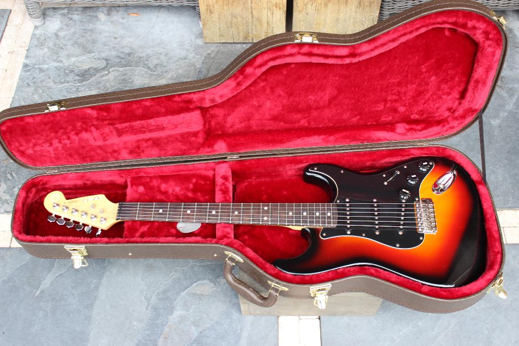 London City Spitfire MK1 met hardcase inruil bespreekbaar, Muziek en Instrumenten, Snaarinstrumenten | Gitaren | Elektrisch, Ophalen