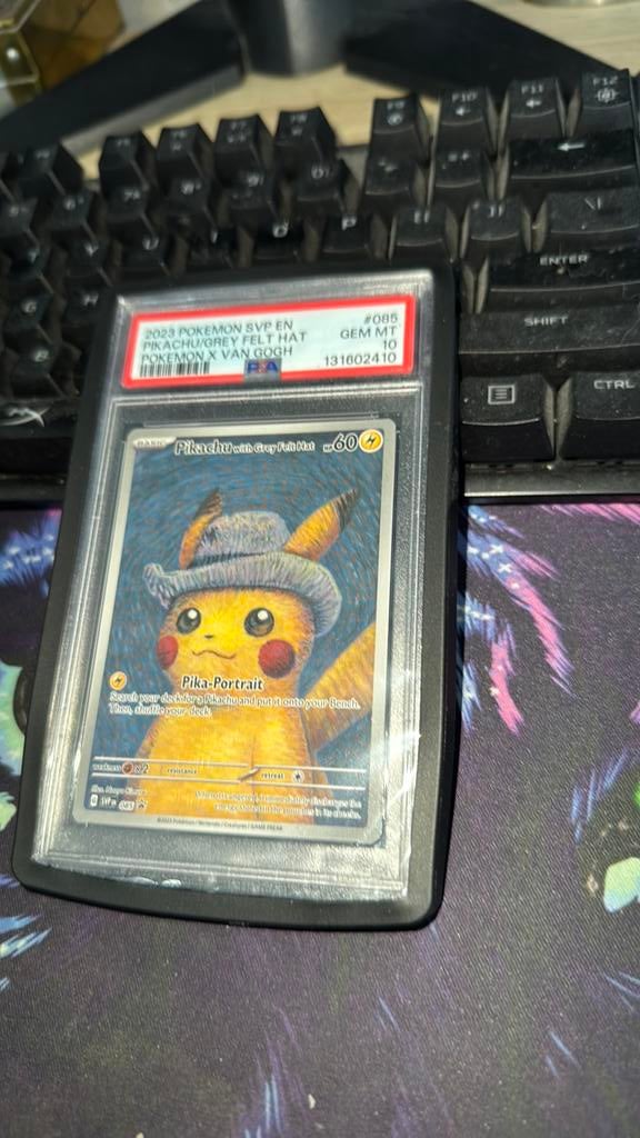 Pikachu van gogh psa 10, Ophalen of Verzenden, Zo goed als nieuw