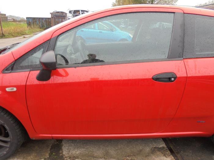 Portier 2Deurs links van een Fiat Punto Grande (176/A), Auto-onderdelen, Carrosserie en Plaatwerk, Deur, Fiat, Gebruikt, 3 maanden garantie